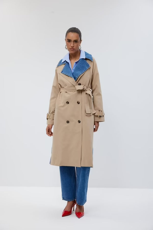 Trench-coat denim